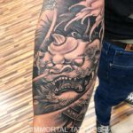 Tattoo mit Wächterlöwe Motiv